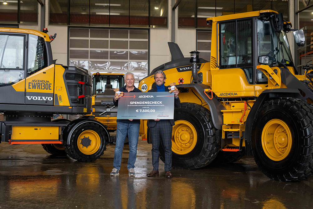 Ascendum spendet € 7.500 an LICHT INS DUNKEL für das Kinderschutzzentrum