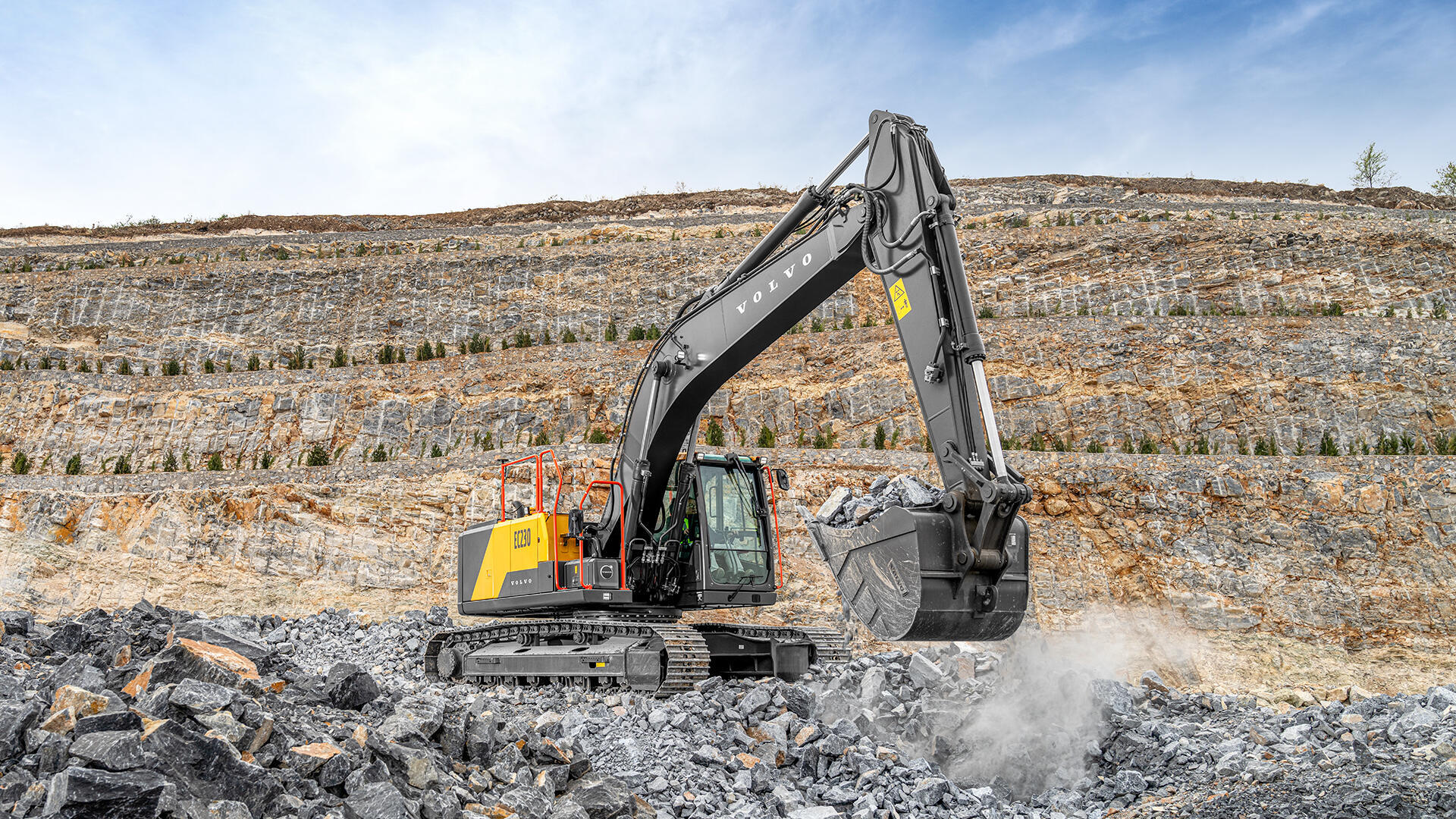 Volvo EC230 / EC220E