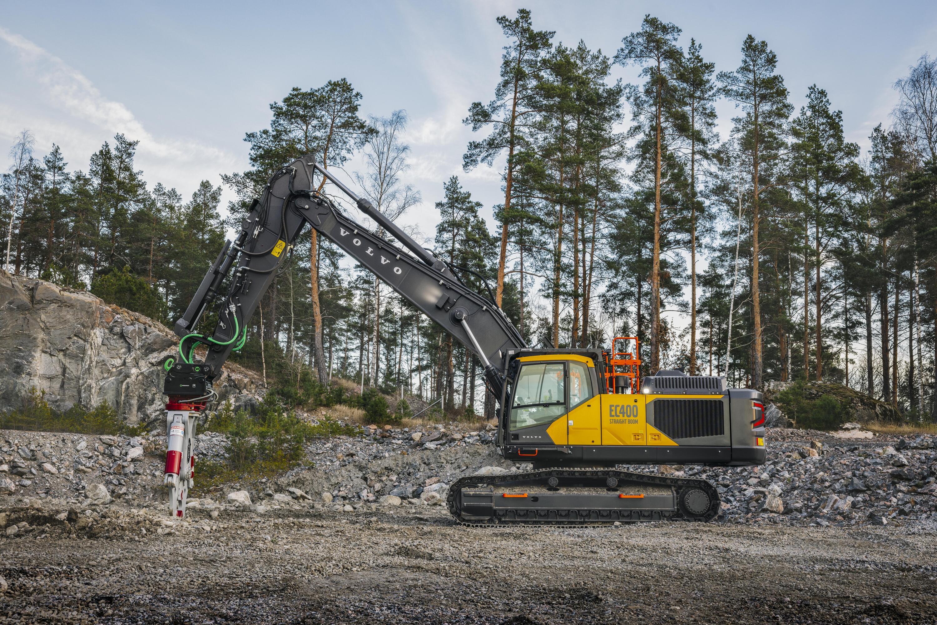EC400 Straight Boom
